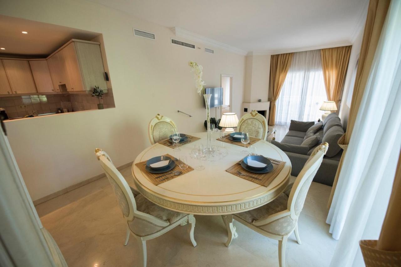 Appartement Spacious Flat With Pool In